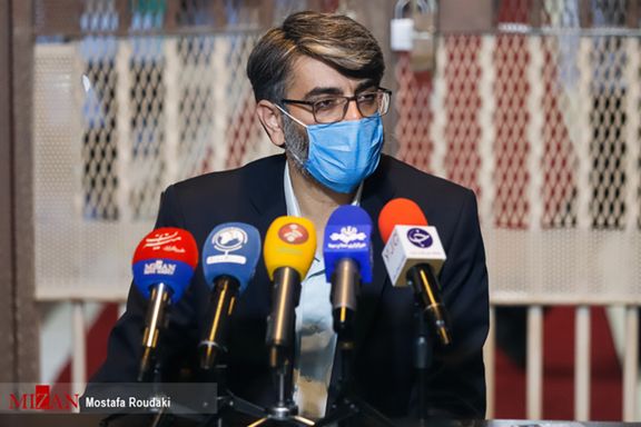 رییس سازمان زندانها از «تعلیق و تشکیل پرونده» برای ماموران در فیلمهای زندان اوین خبر داد