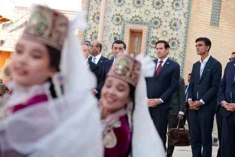 سفر روبیو به ازبکستان در سایه انتقادها از اولویتهای سیاست خارجی او
