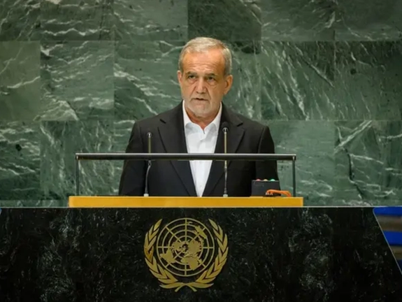 واکنشها به سخنان پزشکیان در نیویورک؛ کیهان: او نسنجیده حرف میزند