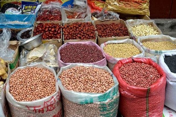 رییس انجمن حبوبات: مکانیسم ماشه تاثیری بر بازار حبوبات نمیگذارد