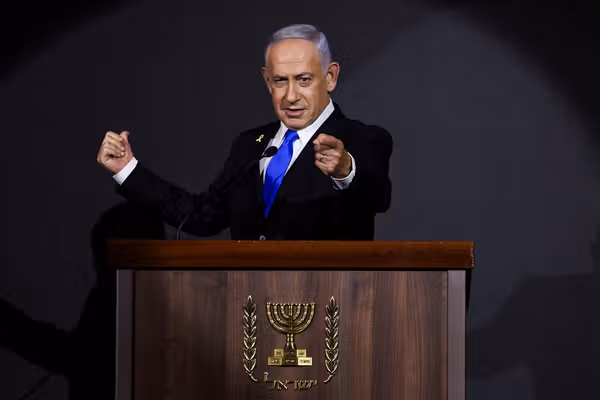 نتانیاهو: اگر با صلابت و «خروشی شیروار» عمل نمیکردیم، جمهوری اسلامی بمب اتم داشت