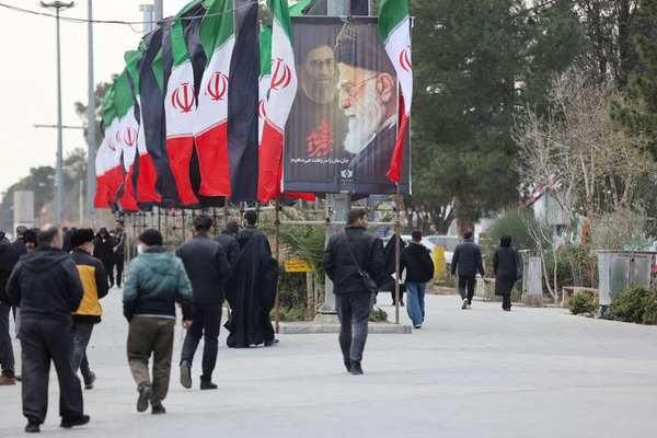 Hope, anger and distrust: Iranians debate Iran-US memorandum online