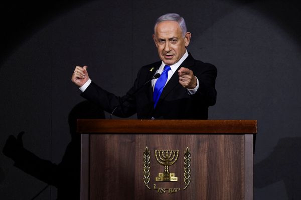 نتنياهو: النظام الإيراني ووكلاؤه متهمون بارتكاب جرائم حرب