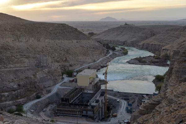 طهران: بدء ملء سد "باشدان" في أفغانستان انتهاك لـ"الحقوق العرفية"