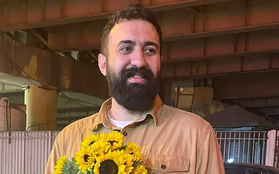 وکیل مهدی یراحی: حکم یک سال حبس این خواننده به پابند الکترونیکی تبدیل شد