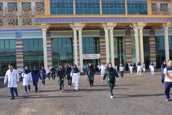 لغو ویزا و خروج کارکنان بیمارستان ایرانیان از امارات متحده عربی