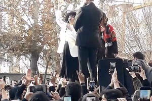 رییس هیات روابط پارلمان اروپا با ایران خواستار آزادی بازداشتشدگان مراسم خسرو علیکردی شد