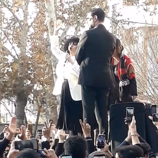 نرگس محمدی و شماری از فعالان مدنی در مراسم خسرو علیکردی بازداشت شدند