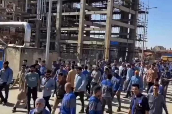 Iran's Oil, Gas Sectors Reportedly On Strikes