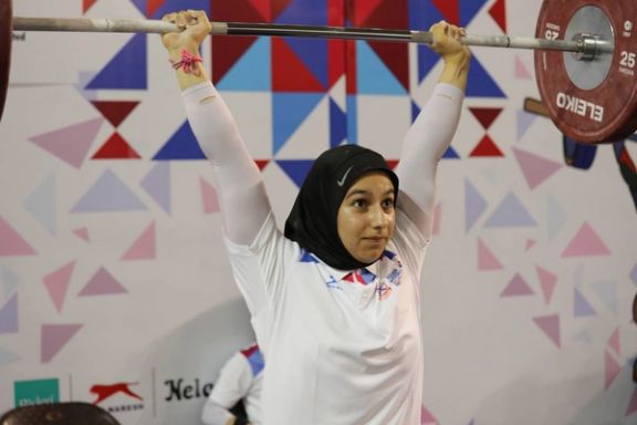 مسابقات وزنهبرداری قطرکاپ؛ ریحانه کریمی سه رکورد وزنهبرداری ایران را شکست