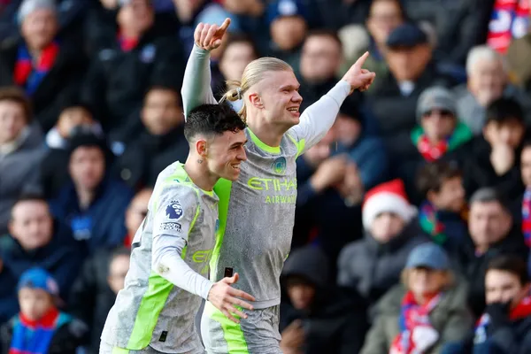 کریستالپالاس ۰-۳ منچسترسیتی؛ ادامه تعقیب و گریز سیتی و آرسنال با درخشش هالند