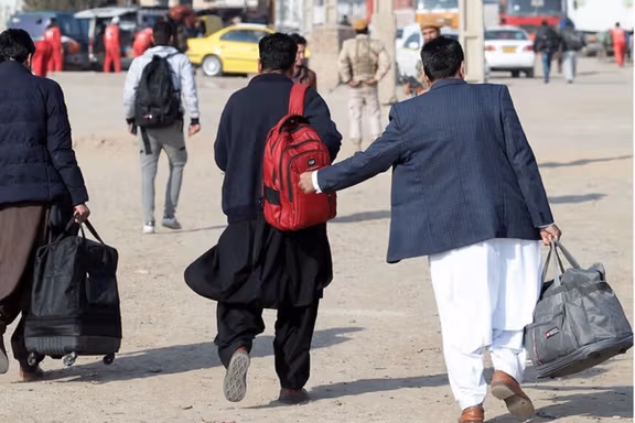 جمهوری اسلامی ممکن است صدها هزار پناهجوی افغانستانی را راهی عراق و ترکیه کند