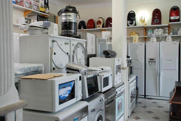 إيران: ركود تام في سوق الأجهزة المنزلية وارتفاع أسعار الخضروات والفواكه 20%
