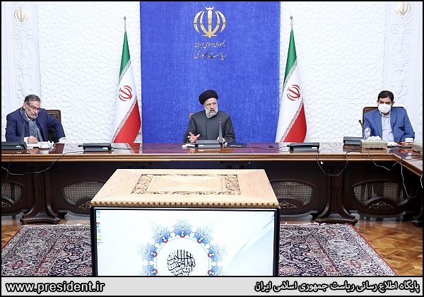 رئیسی خواستار برخورد با «عوامل مداخله‌گر و بی‌ثبات‌کننده» بازار ارز شد