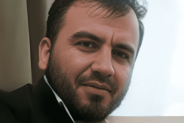 إعدام سجين سياسي كردي بإيران في اليوم السابع من إضرابه عن الطعام