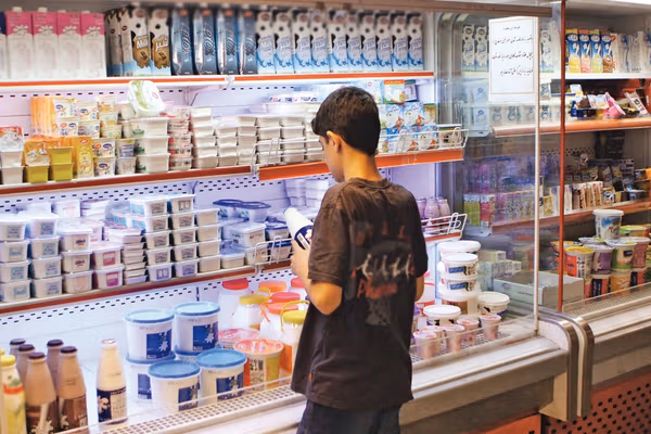 سرانه مصرف لبنیات در ایران ۵۶ درصد از میانگین جهانی کمتر است