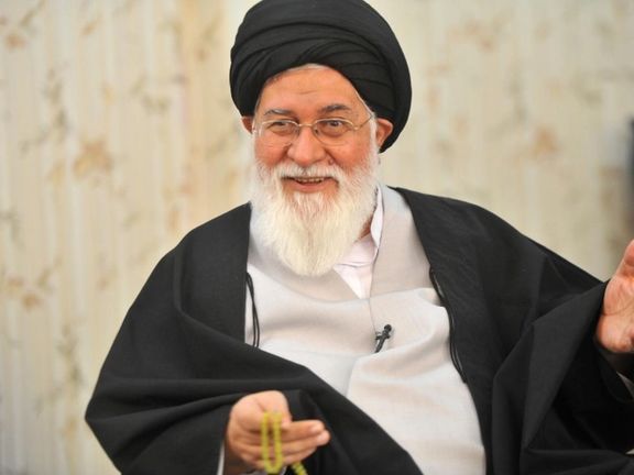 نماینده خامنهای در خراسان رضوی: فضای مجازی عربدهکشی سر چهارراه است