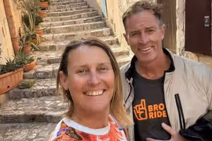 Iranian authorities tortured British couple in prison, source says