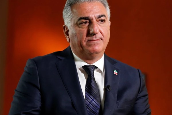 ولي عهد إيران السابق : انتفاضة الإيرانيين غيرت مواقف الدول الأجنبية