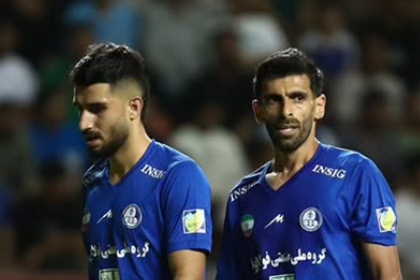 اعتصاب بازیکنان تیم فوتبال استقلال خوزستان بهدلیل پرداخت نشدن حقوق