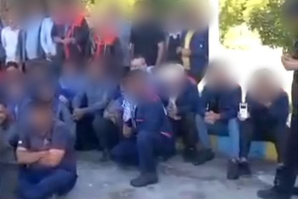 إضراب لعمال قطاعات حيوية في إيران.. وسائقو الشاحنات يدعون لإضراب عام في 22 مايو