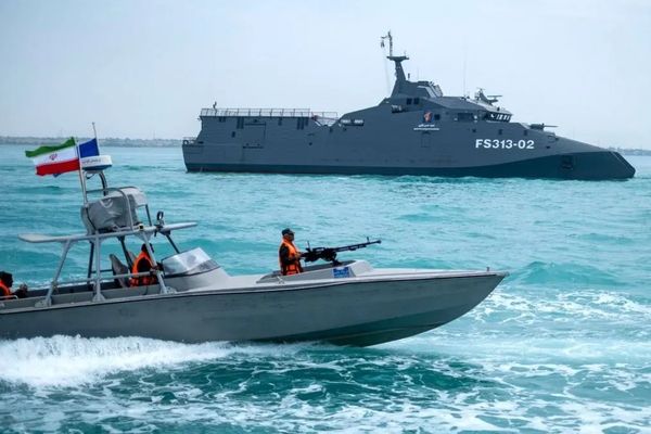 متحدث مقر "خاتم الأنبياء" الإيراني: أمن الموانئ إما للجميع أو لا أحد