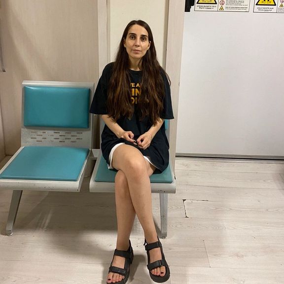 الهام مدرسی، معترض بازداشت شده در ایران، اکنون در ترکیه و نیازمند پیوند فوری کبد است