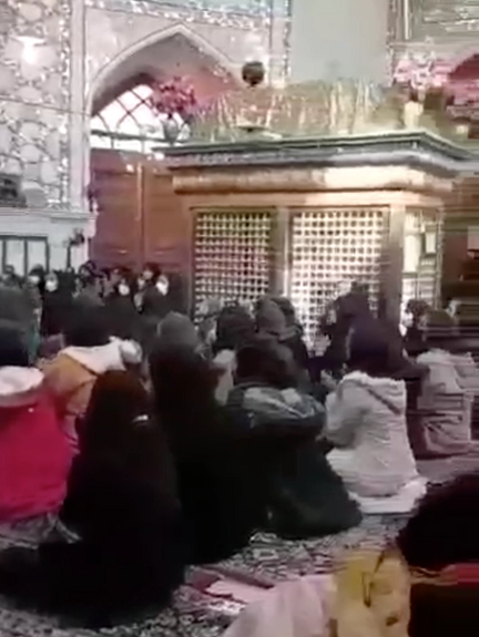 اداره کل اوقاف اصفهان: با افراد خاطی در ماجرای تتلو خواندن در امامزاده برخورد میکنیم