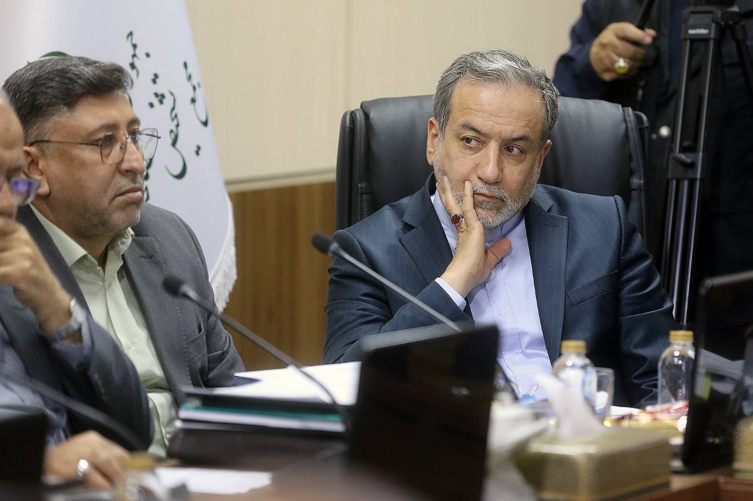 عباس عراقچی: موشک‌های ما آسمان اسرائیل را در اختیارمان قرار داد