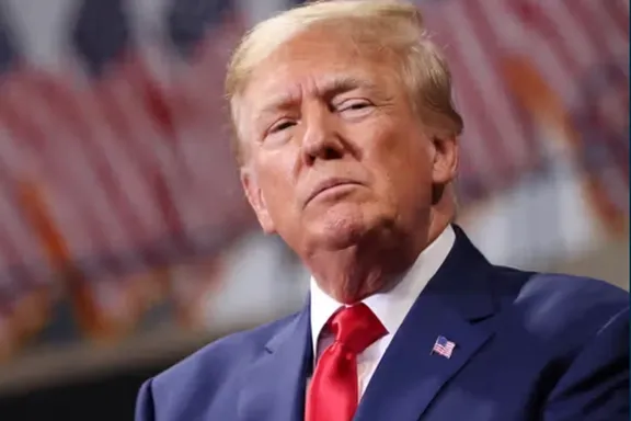 ترامپ: شکوه را دوباره به ایران بازگردانیم