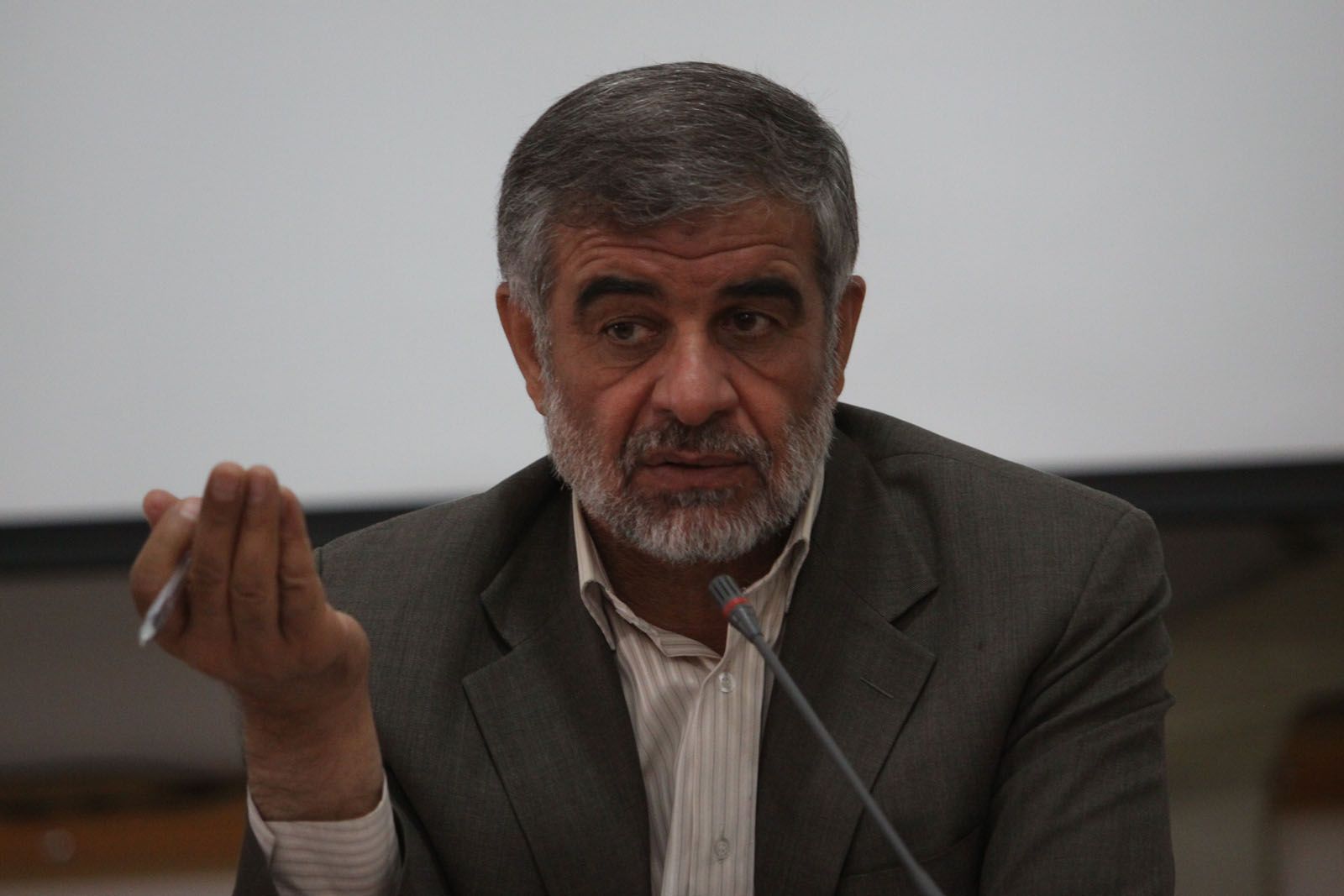 chairman-of-the-internal-affairs-commission-and-parliamentary-councils