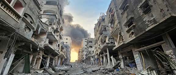 جدل واسع في إيران بسبب الحديث عن "خطة خمسية لتنمية غزة"