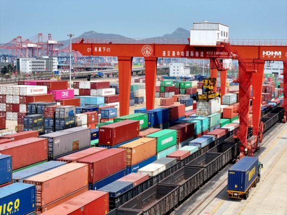 چرا ترامپ از وضع تحریمهای ثانویه علیه چین سرباز میزند؟