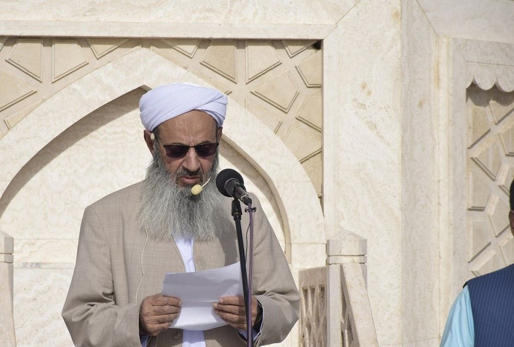 انتقاد معاون وزیر کشور از سخنان مولوی عبدالحمید درباره مسئولیت خامنه‌ای در کشتار زاهدان 