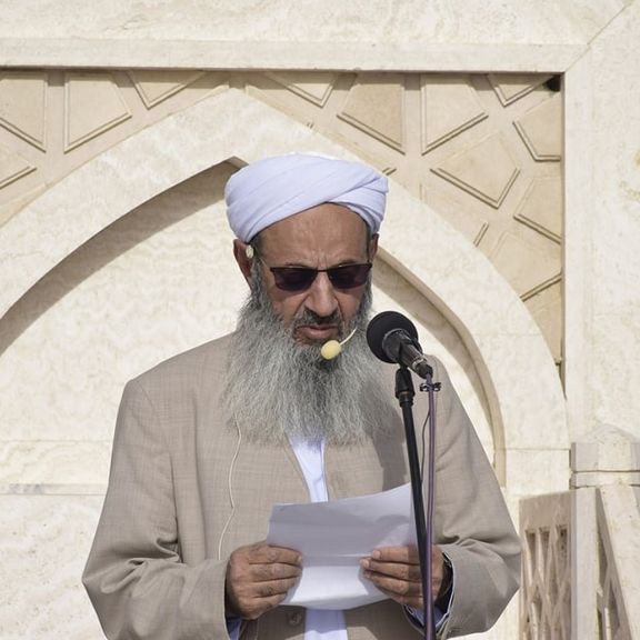 مسؤول أمني إيراني ينتقد مولوي عبد الحميد بعد تحميله خامنئي مسؤولية مجزرة زاهدان