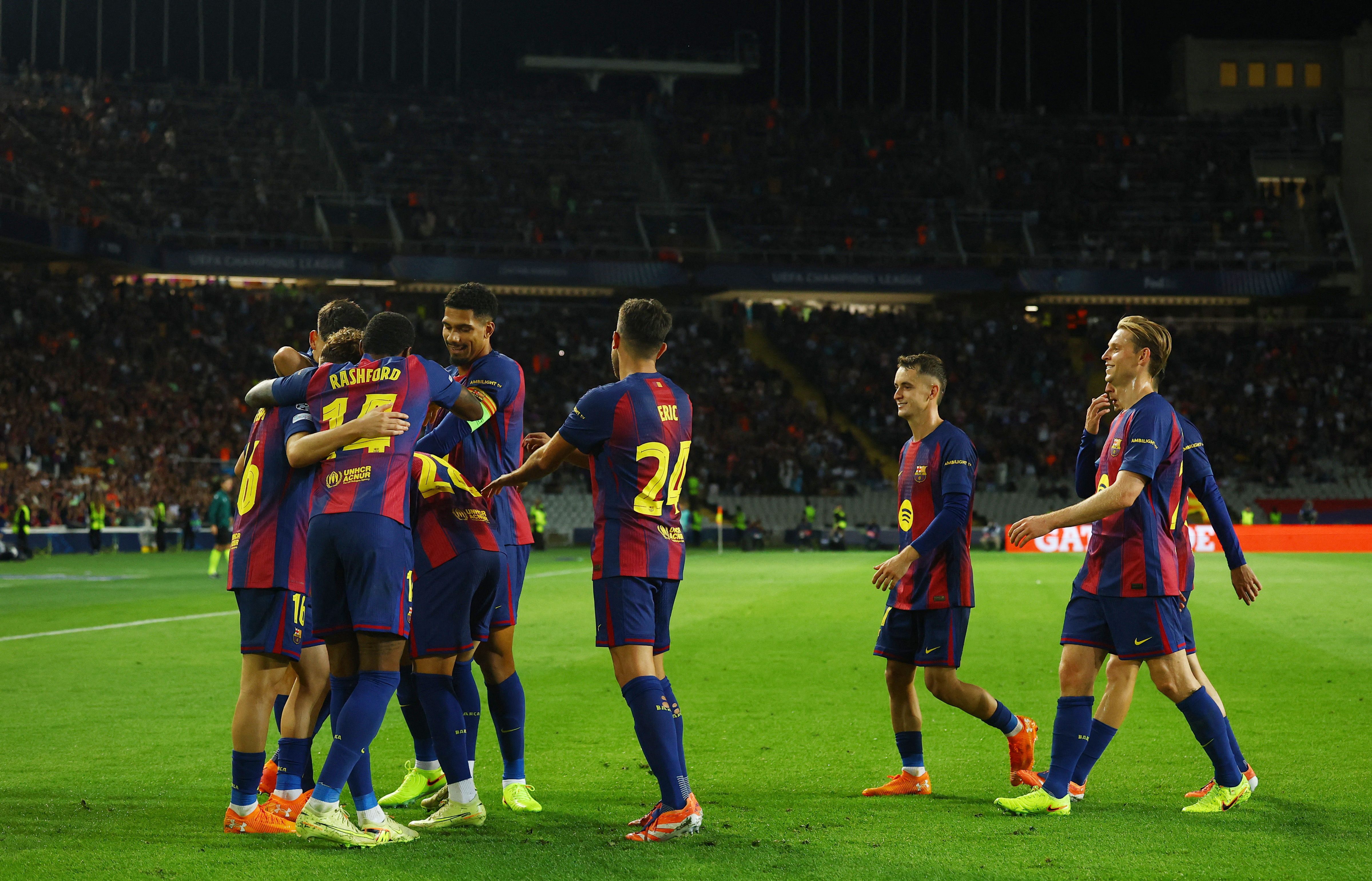 ۲۳ هزار هوادار، تماشاگر اولین تمرین بارسلونا در ورزشگاه نوکمپ