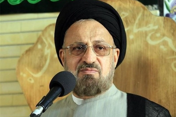 امام جمعه شیراز: اوایل انقلاب پیروی مردم از دستورات اسلام سنگین بود