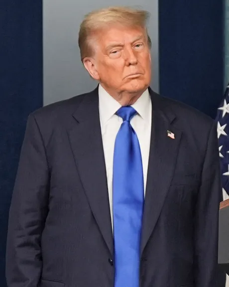 دونالد ترامپ: بعد از سخنان آخر خامنهای فورا کار روی کاهش تحریمها را متوقف کردم