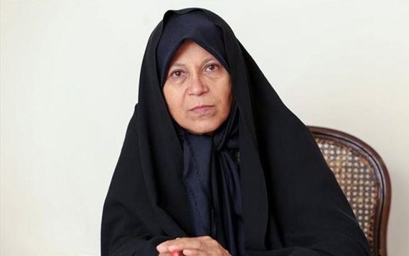 فائزه هاشمی در دادگاه تجدیدنظر به پنج سال حبس و ممنوعیت خروج از کشور محکوم شد