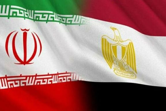 Flags of Iran and Egypt