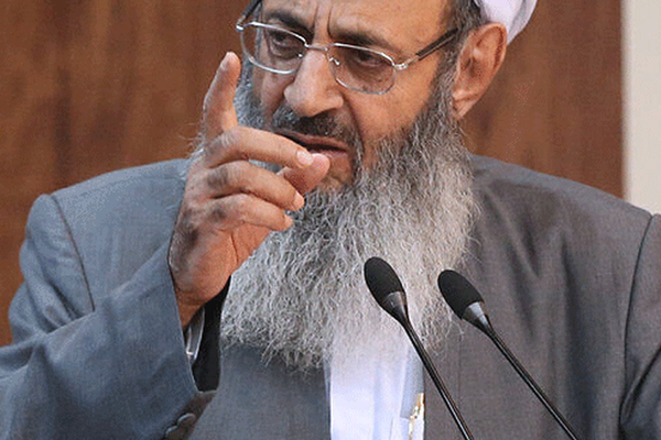 إمام أهل السُّنة في إيران: الظروف المعيشة القاسية والانسداد القائم سبب اندلاع الاحتجاجات