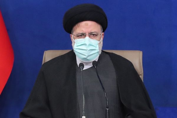برلماني إيراني: "إبطاء وتعطيل الإنترنت" متعمد من قبل الحكومة ومؤسسات أخرى