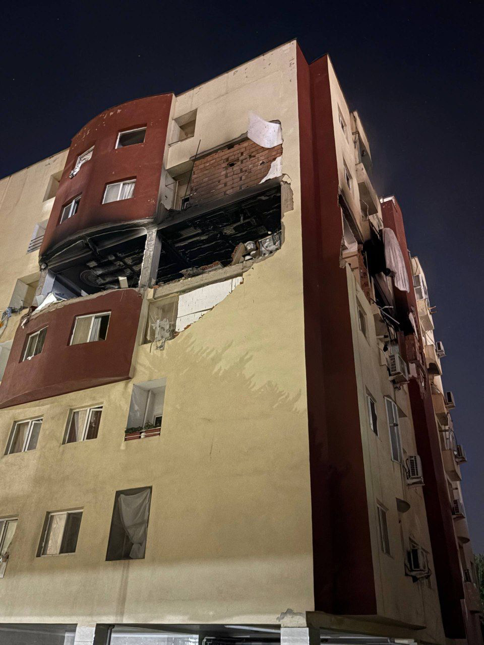 فرماندار جویبار: نشت گاز عامل انفجار واحد مسکونی بود