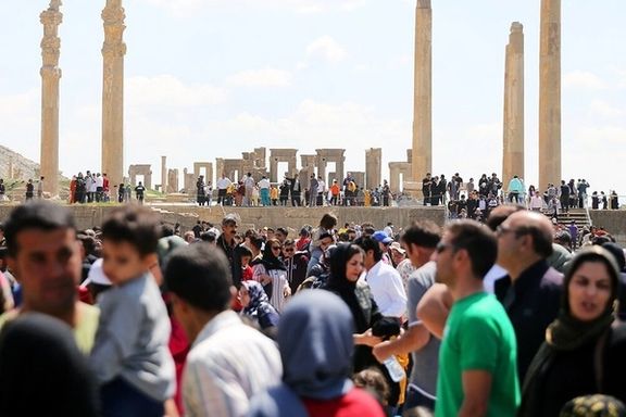 خبرگزاری ایلنا: نرخ بلیط اماکن گردشگری در استان فارس ۵ تا ۶ برابر شده است