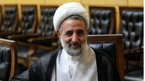 برلماني إيراني:الرؤساء السابقون كانوا ينسقون مع خامنئي لاختيار الوزراء لكنهم لم يكشفوا ذلك