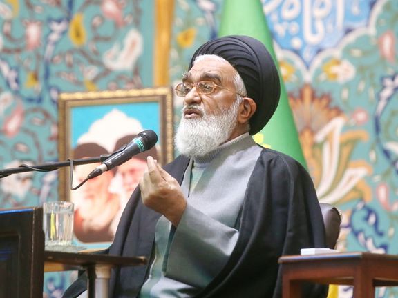 نماینده خامنهای در قم: باید با کشف حجاب برخوردی قاطع و عبرتآموز کرد
