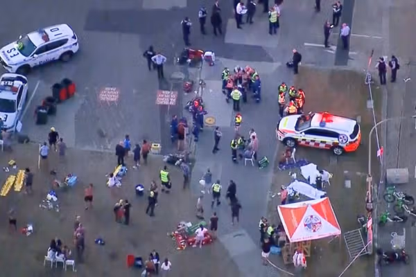 Iran condemns deadly attack on Jewish holiday event in Sydney