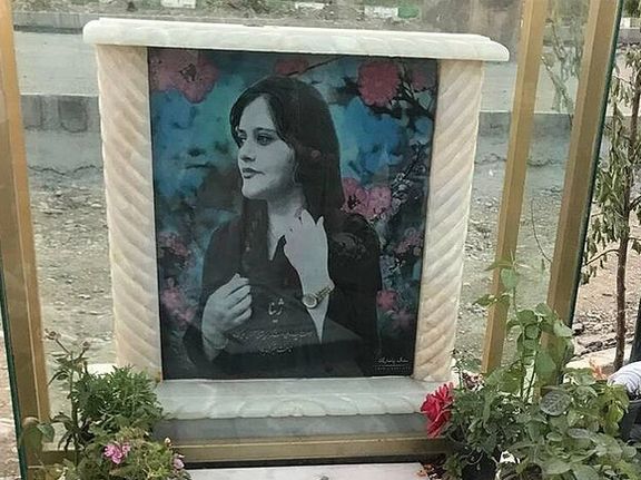 تشدید فضای امنیتی و حصر خانگی خانواده امینی در سالگرد قتل حکومتی مهسا