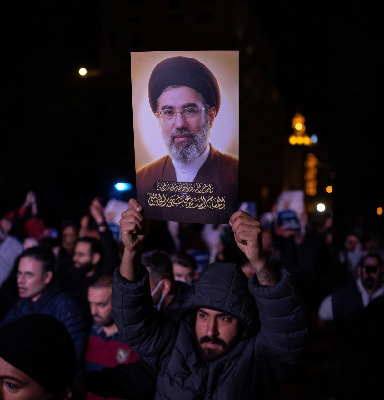 مجتبی خامنه‌ای: منتظر واکنش مناسبی از همسایگان جنوبی هستیم تا برادری خود را نشان دهیم