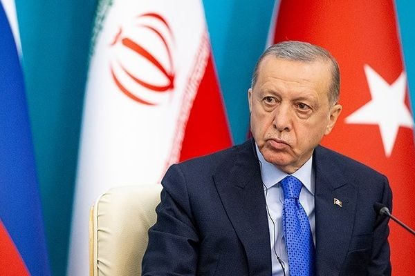 Back From Iran, Turkey’s Erdogan Mulls Syria Offensive